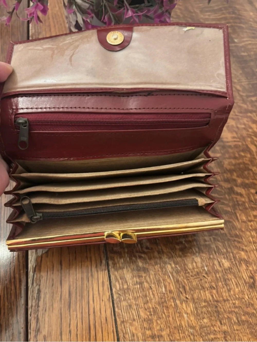 Dooney & Bourke Burgundy Leather Logo Wallet/clutch